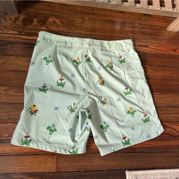 Vans Light Green Floral Graphic Shorts - Picture 2 of 4
